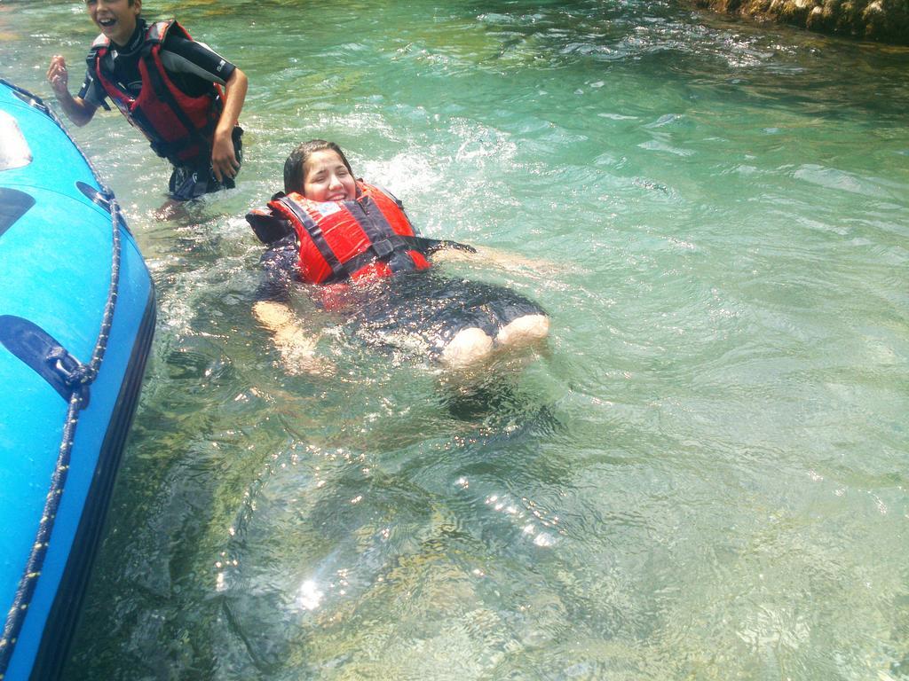 Rafting Camp Tara Center Tri Vodenice Bastasi Buitenkant foto