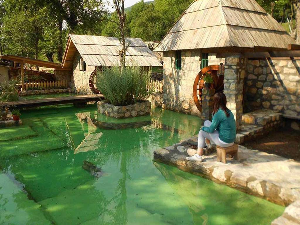 Rafting Camp Tara Center Tri Vodenice Bastasi Buitenkant foto