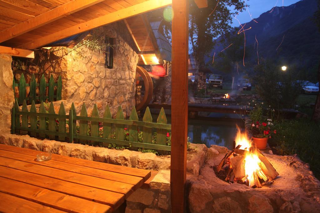 Rafting Camp Tara Center Tri Vodenice Bastasi Kamer foto