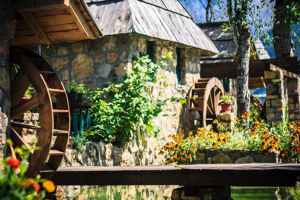 Rafting Camp Tara Center Tri Vodenice Bastasi Kamer foto